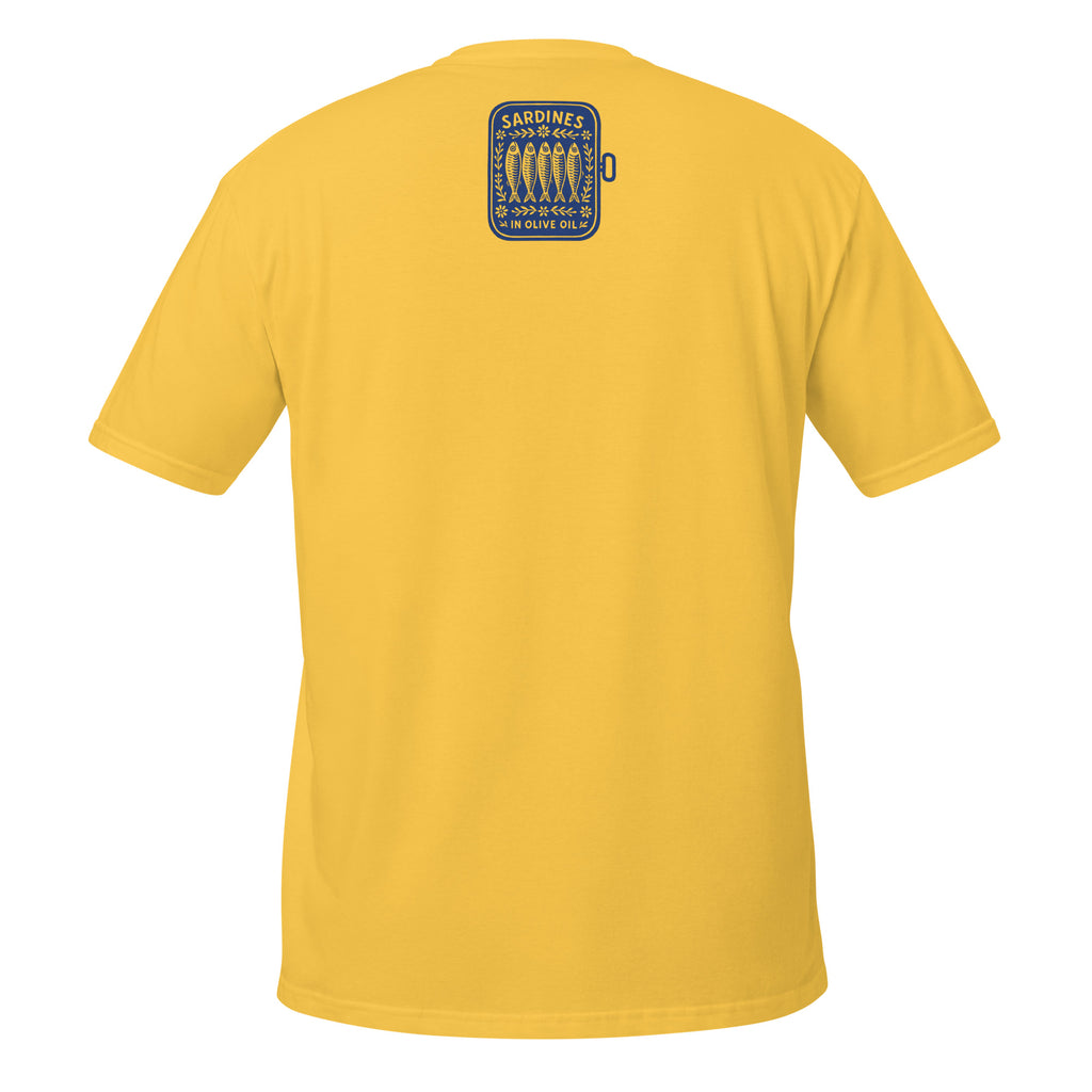 Tee-shirt de couleur jaune unisexe motif rétro boîte de sardines. Ideal pour cet ete.